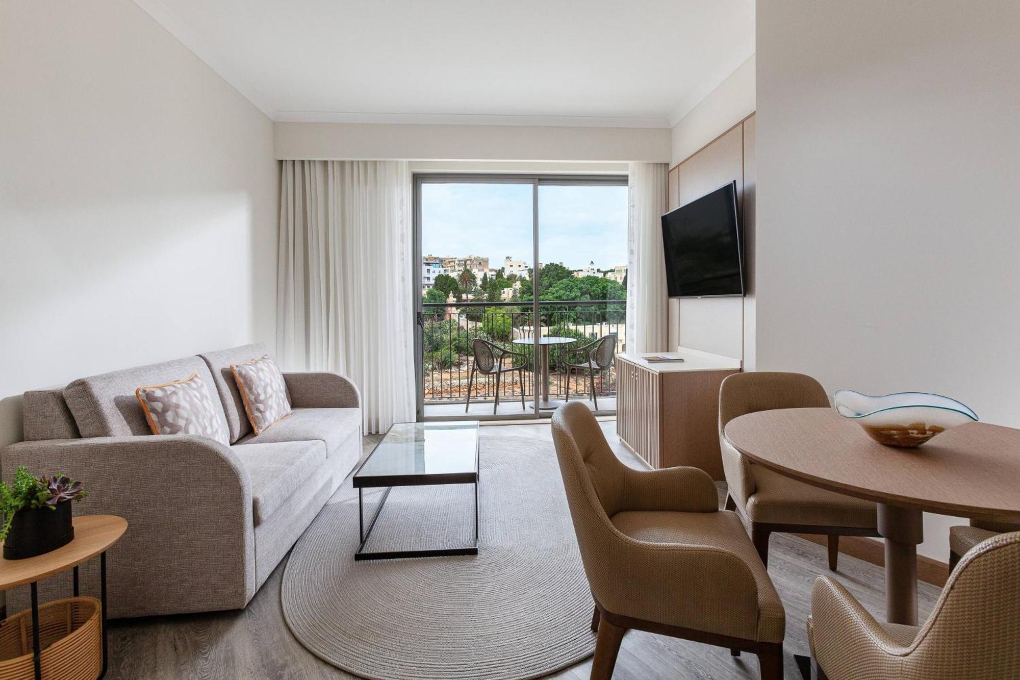 Hotel Malta Marriott & St. Julian's