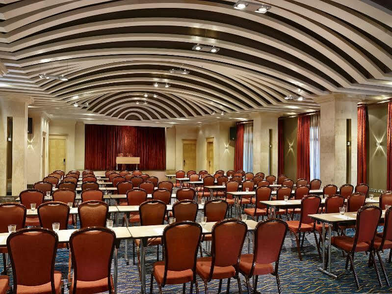 Malta Marriott & Hotel 5*