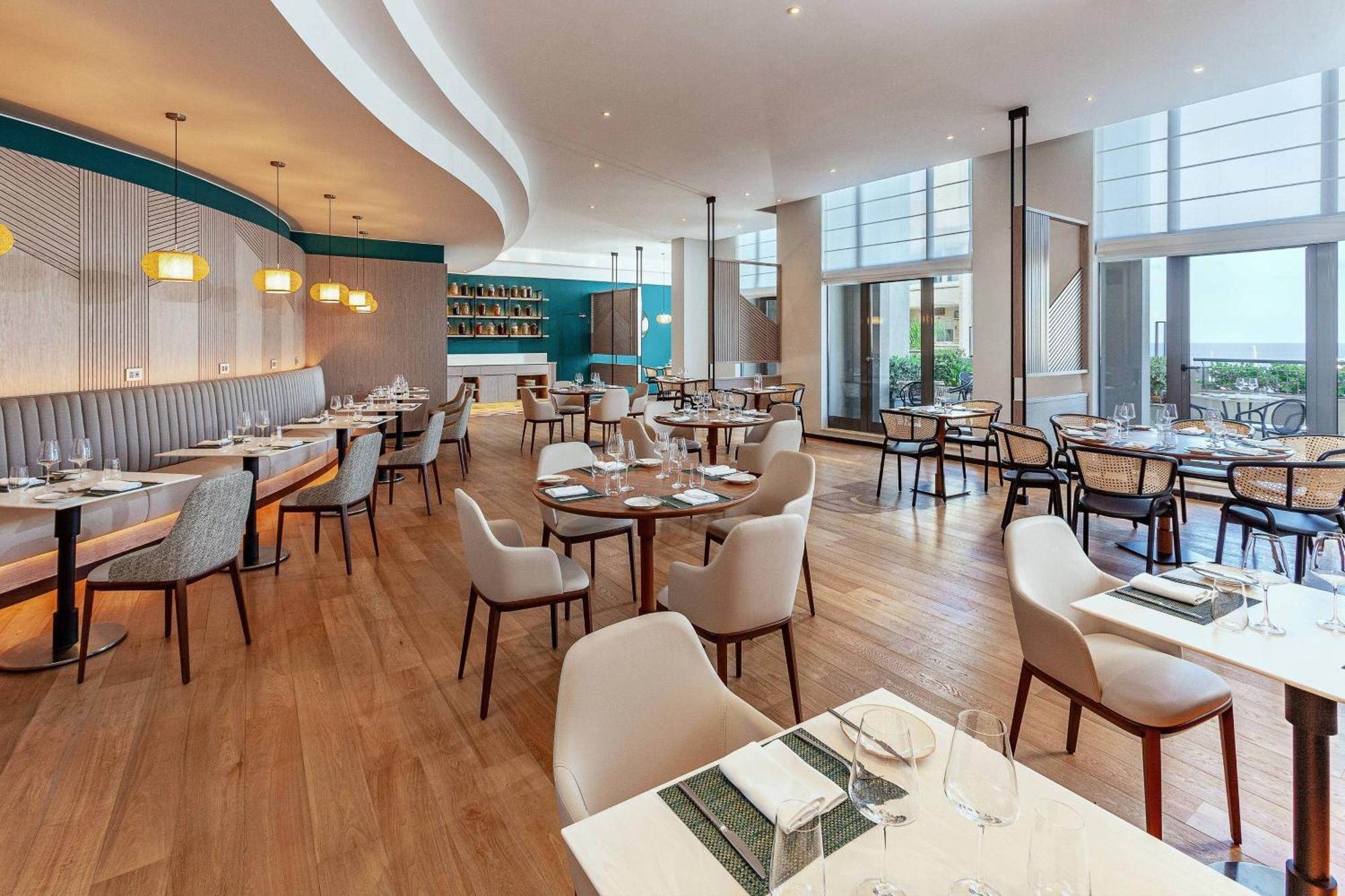 Отель Malta Marriott & 5*