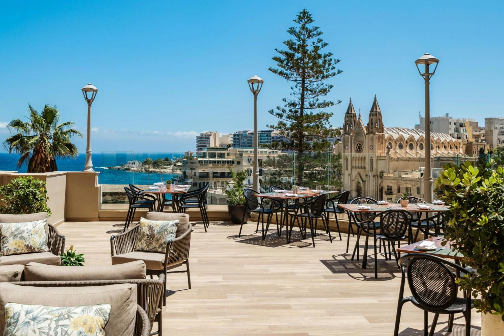 Malta Marriott & Szálloda